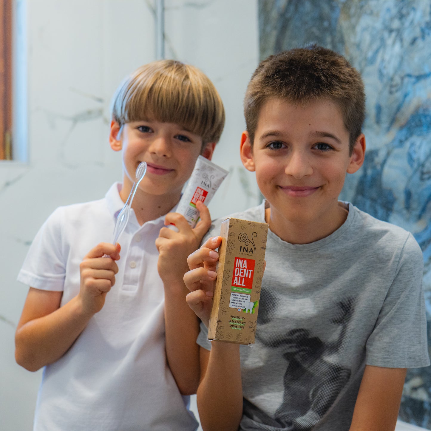 Kupte 3x Ústní Vodu z Divoké Ruje Vlasaté (Škumpa) + 1 Zubní Pastu Ina Dent-All - Rodinný balíček