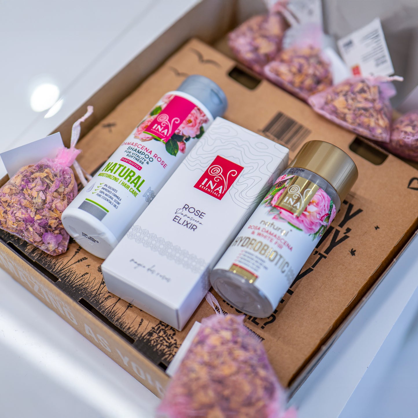 Kupte 1 Sérum Rose Elixir a Získejte 2 Produkty Zdarma