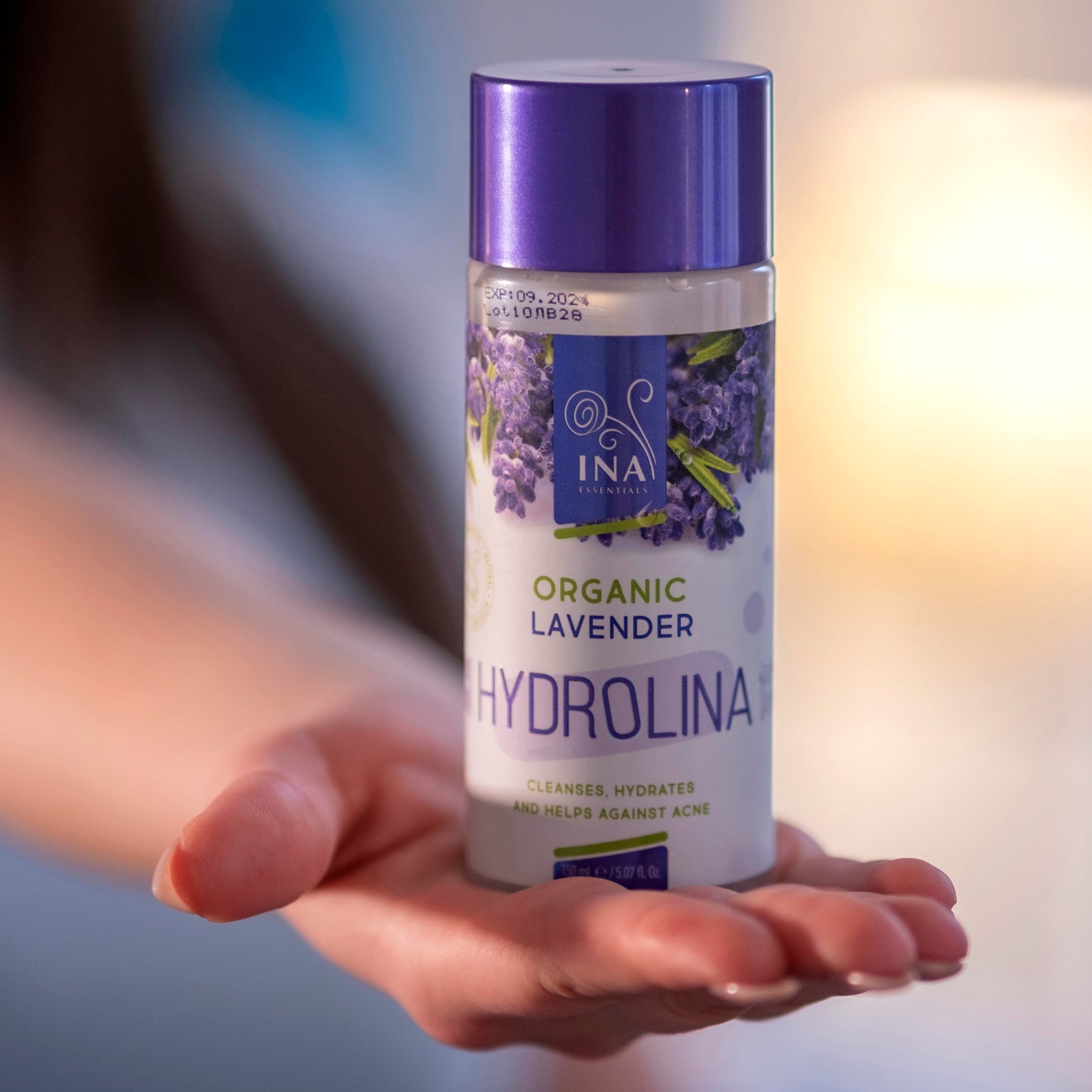 Organická Levandulová voda - Hydrolina pro Akné